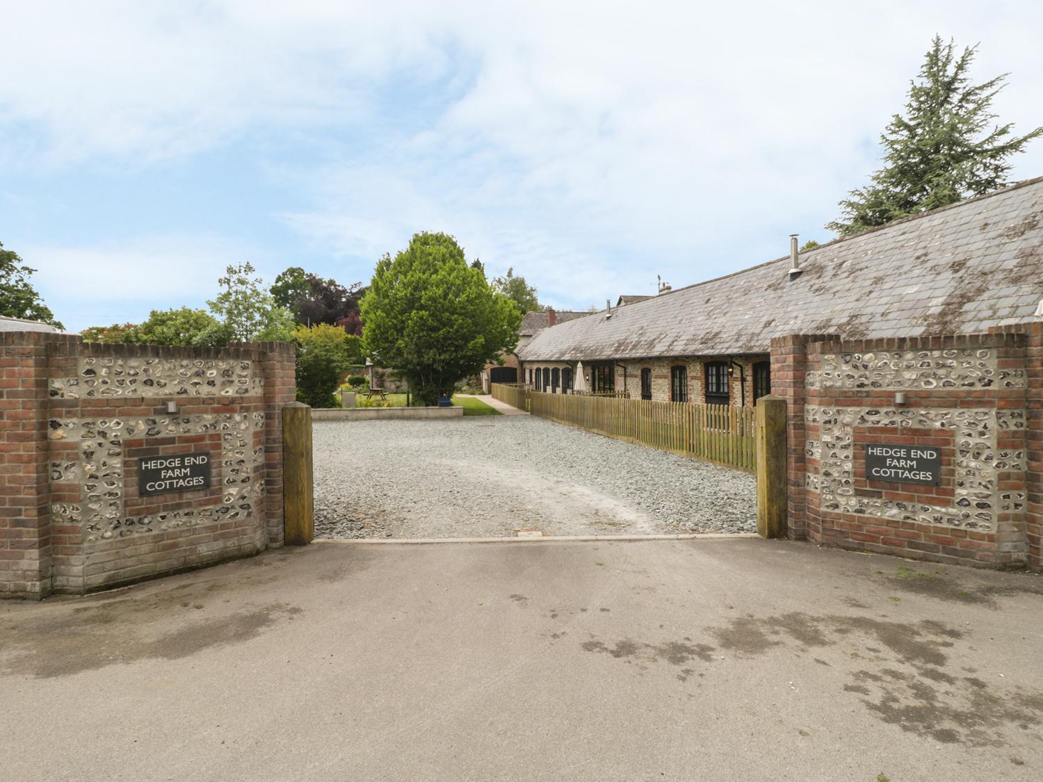 The Old Stables Villa Blandford Forum Exterior photo